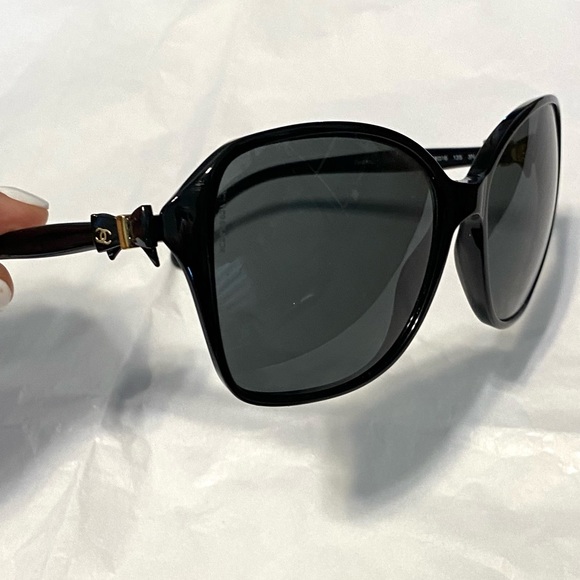 CHANEL Accessories - Chanel 5205 Sunglasses